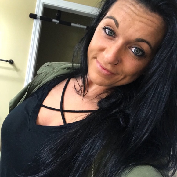 Meet your Posher, Kassy - Picture 1 of 1